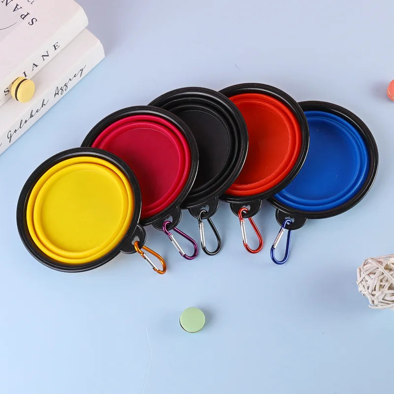 Pet Travel Bowl – Lightweight Foldable Silicone Feeder