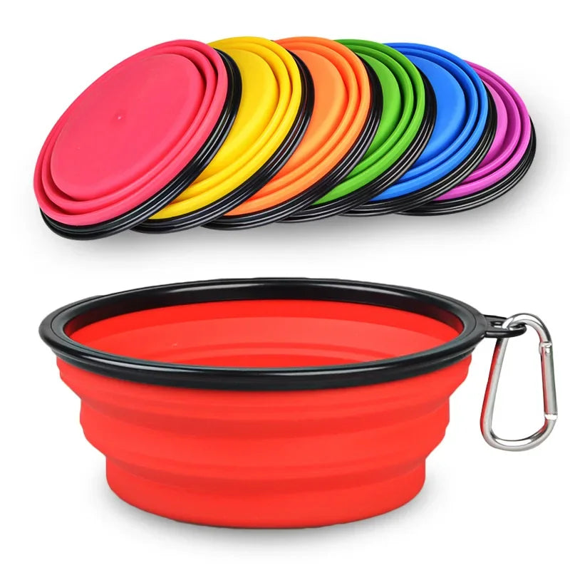 Pet Travel Bowl – Lightweight Foldable Silicone Feeder